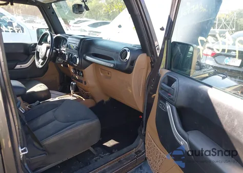 2016 Jeep Wrangler Unlimited Sahara из США, поврежденный, VIN 1C4BJWEG5GL164772